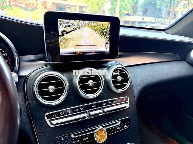 Mercedes-Benz GLC300 4Matic 2016 Trắng 64000 miles