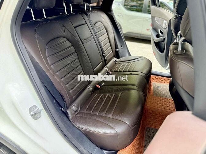 Mercedes-Benz GLC300 4Matic 2016 Trắng 64000 miles