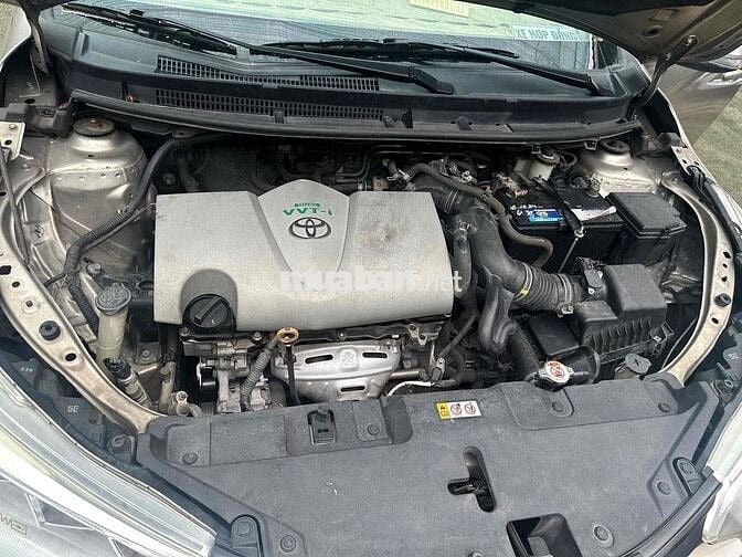 Toyota Vios Số tự động màu Vàng