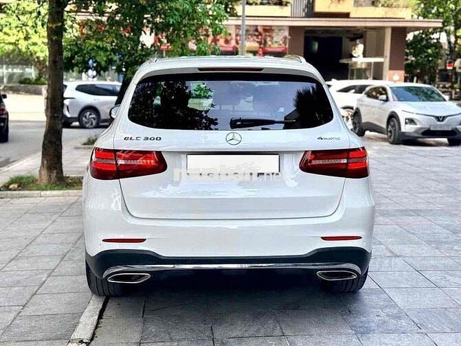 Mercedes-Benz GLC300 4Matic 2016 Trắng 64000 miles