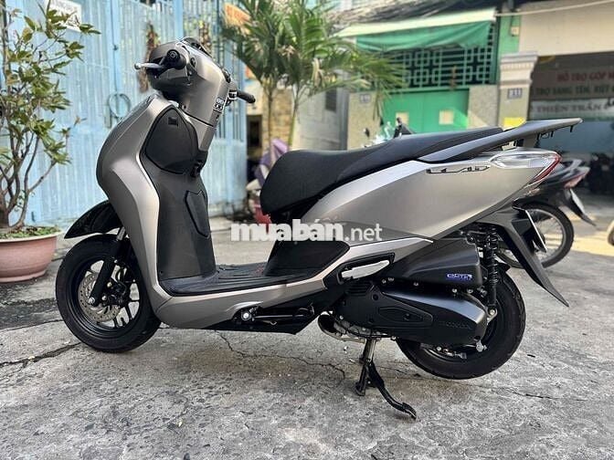 Honda Lead 12/2025 lướt có góp qua cửa hàng