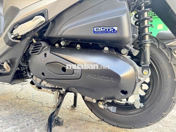 Honda Lead 12/2025 lướt có góp qua cửa hàng