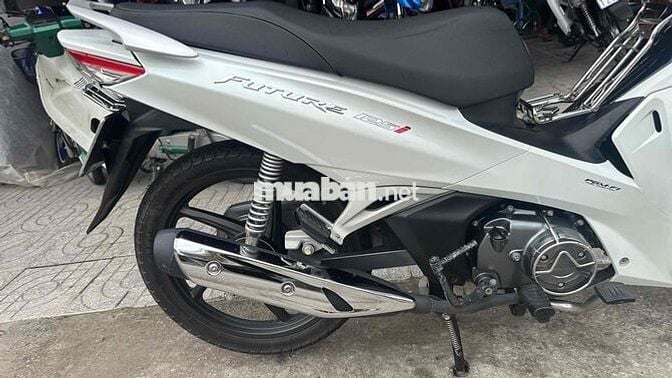 Honda Future Fi 2022 Trắng đen ( hỗ trợ góp )