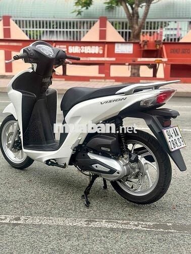 Honda Vision 2025 Trắng bs 94 6000 km