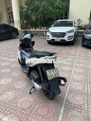 Honda Air Blade 125cc Trắng bạc Xe tay ga