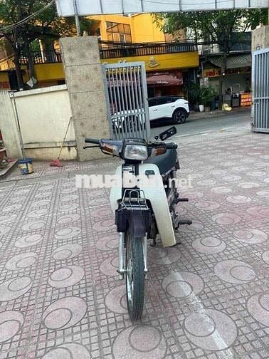 Honda Dream Cổ điển Trắng đen