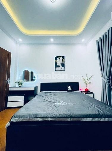 Bán Nhà Nguyễn Chính ,Tân Mai, Hoàng Mai 31m, 5 tầng, mt 4.2m, 8.9 tỷ