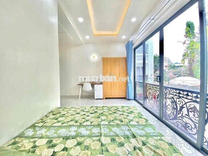Căn hộ_full nội thất_bancol rộng thoáng_ánh sáng tự nhiên_mới đẹp ken