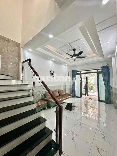 Cho Thuê Mặt Tiền Nhà Phố Gò Vấp