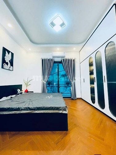 Bán Nhà Nguyễn Chính ,Tân Mai, Hoàng Mai 31m, 5 tầng, mt 4.2m, 8.9 tỷ
