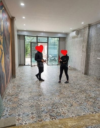 Cho thuê nhà Vĩnh Tuy, 55m2 x 7 tầng, thang máy, ngõ ô tô, 30tr/t