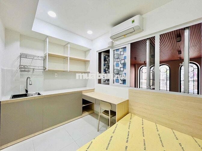 CĂN HỘ STUDIO FULL NỘI THẤT THIẾT KẾ XINH - CỬA SỔ - GẦN ĐẠI HỌC MỞ