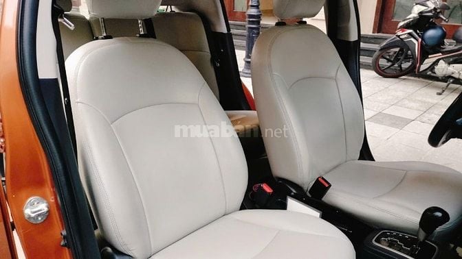 Mitsubishi 5 chỗ hatchback nhập Thái giá nhỉnh 200 triệu
