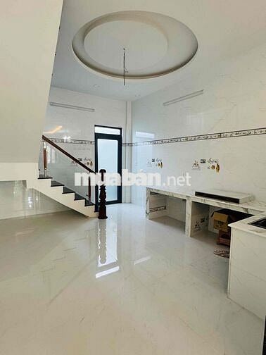 NHÀ MT NHÁNH TX25 SÂN XE HƠI 4x20 2PN MỚI TINH