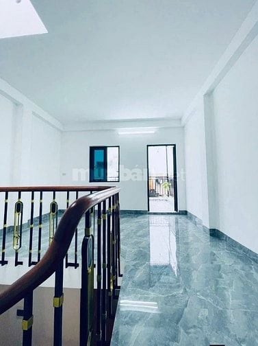 Bán Nhà Nguyễn Chính ,Tân Mai, Hoàng Mai 31m, 5 tầng, mt 4.2m, 8.9 tỷ