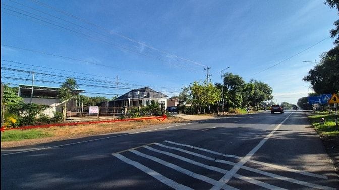 Cho thuê mặt bằng mặt tiền QL20 - sạch, sáng, tiện kinh doanh