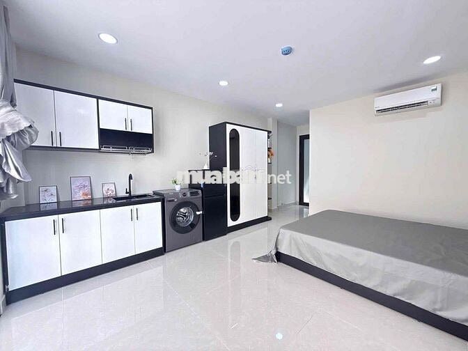 CHO THUÊ PHÒNG BAN CÔNG LỚN MÁY GIẶT RIÊNG NGUYỄN GIA TRÍ BÌNH THẠNH