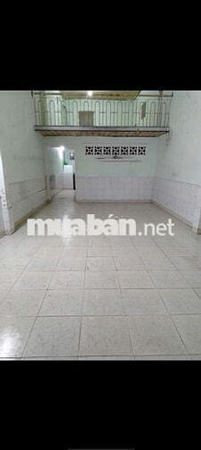 cần cho thuê gấp căn nhà 52m2 ngay Trung Tâm Quận Tân Phú.