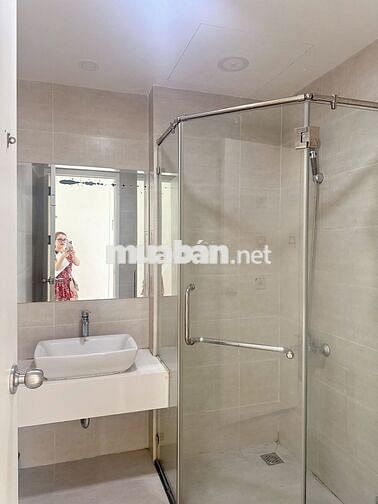 Cho thuê CH Central Premuim 3PN  , 854 Tạ Quang Bửu 