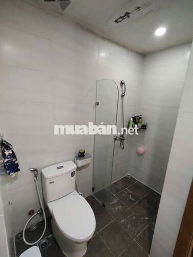 CHO THUÊ CH STARLIGHT 72m2 2PN TRỐNG