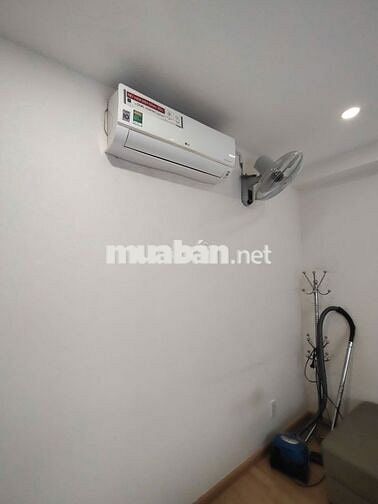 CHO THUÊ CH STARLIGHT 72m2 2PN TRỐNG