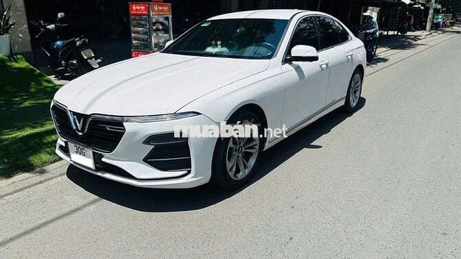 VinFast Lux A2.0 Plus 2020 Trắng 49000 km