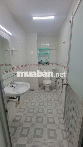 cho thuê phòng trống 40m2 đường Cao Lỗ