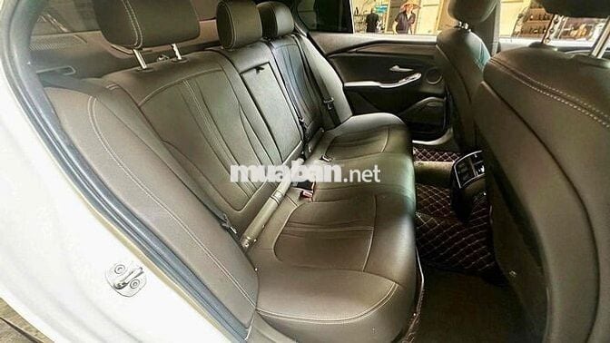 VinFast Lux A2.0 Plus 2020 Trắng 49000 km