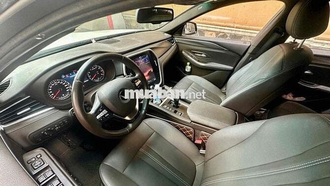VinFast Lux A2.0 Plus 2020 Trắng 49000 km