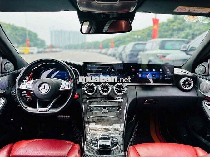 Mercedes C300 AMG 2017 Trắng lên 100tr tiền đồ