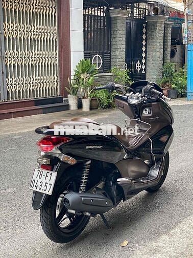 Honda PCX 2011.bán trả góp.trao đổi xe