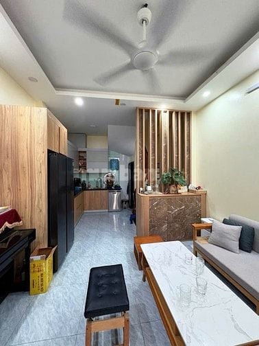 Bán Nhà Đẹp Hoàng Mai, lô góc 32m2, 5 tầng, mặt tiền 3.4m2, Ô tô tránh