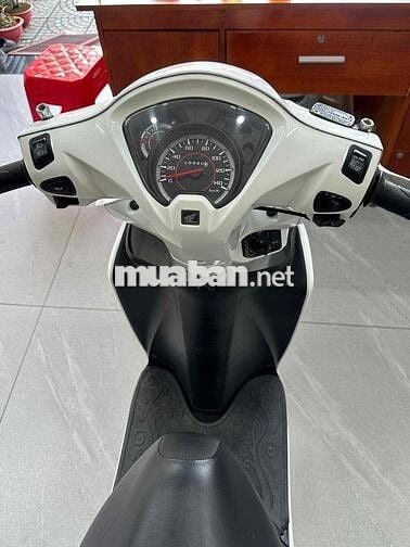 Honda Vision 2017 Trắng