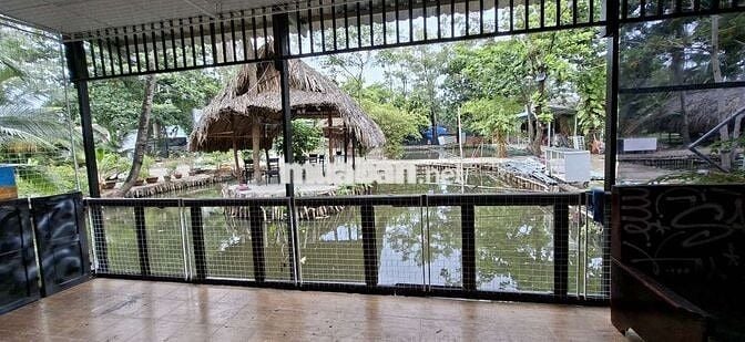 Nhà Xinh View hồ_showroom/vănphong/ shop