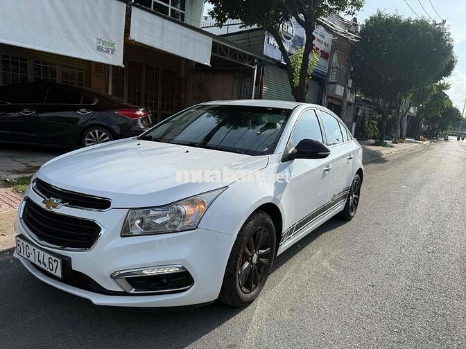 Chevrolet Cruze LT 2018 so Sàn Trắng