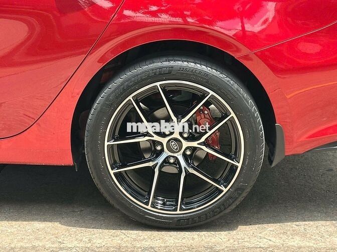 Kia Cerato 1.6MT 2018 65.000 km Đỏ