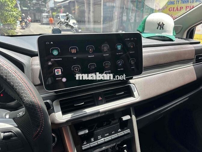 Mitsubishi Xpander Premium 2022 trăng Tự động
