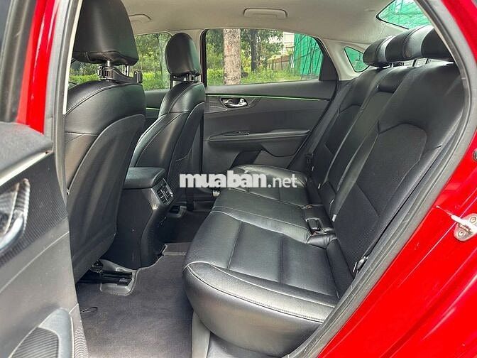Kia Cerato 1.6MT 2018 65.000 km Đỏ