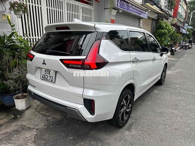 Mitsubishi Xpander Premium 2022 trăng Tự động