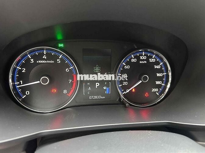 Mitsubishi Xpander Premium 2022 trăng Tự động