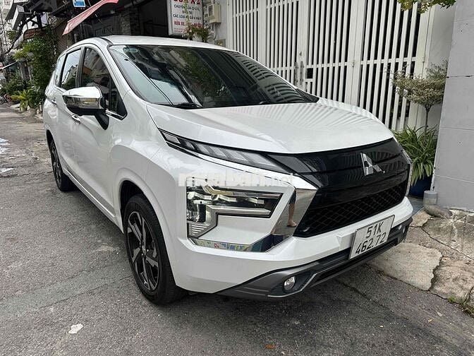 Mitsubishi Xpander Premium 2022 trăng Tự động