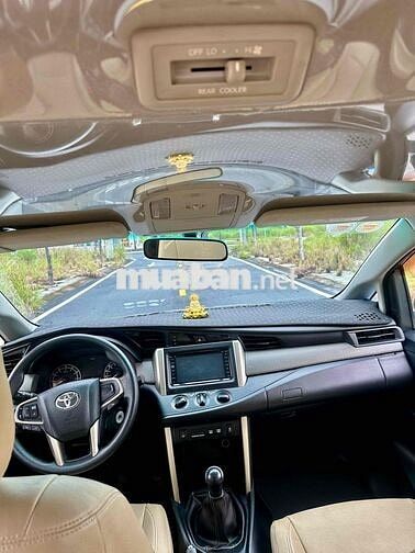 Bán Innova MT 2.0 2018 keo chỉ zin đẹp long lanh