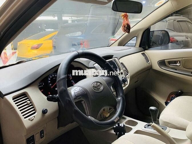 Toyota Innova G 2014 Số tự động Nâu vàng