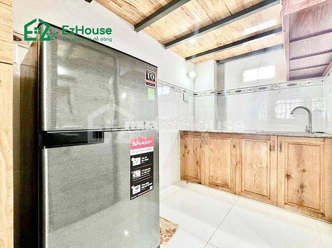 PHÒNG TRỌ CÓ GÁC CÓ BAN CÔNG MỚI TINH GIÁ RẺ THOÁNG NGAY BỐN XÃ
