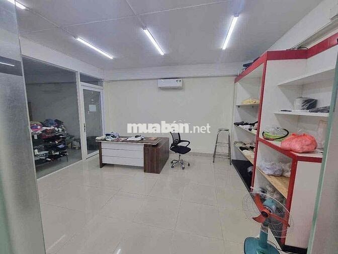 CHO THUÊ TOÀ NHÀ 8,5x 25m, 1TRỆT 3LẦU TRỐNG SUỐT PHƯỜNG TÂY THẠNH