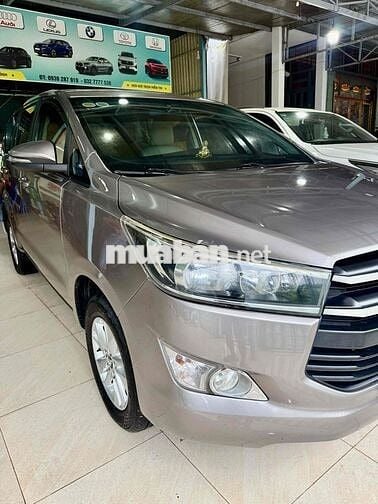 Toyota Innova 2018 E MT Số sàn Nâu vàng 106k km