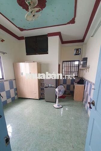 Phòng trọ full nội thất, trung tâm Quận 3, toilet riêng.
