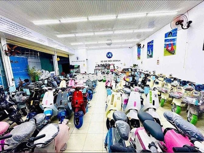 CHO THUÊ NHÀ MTKD LÊ TRỌNG TẤN P.TÂY THẠNH. 10x25M, TRỆT + 2LẦU SUỐT