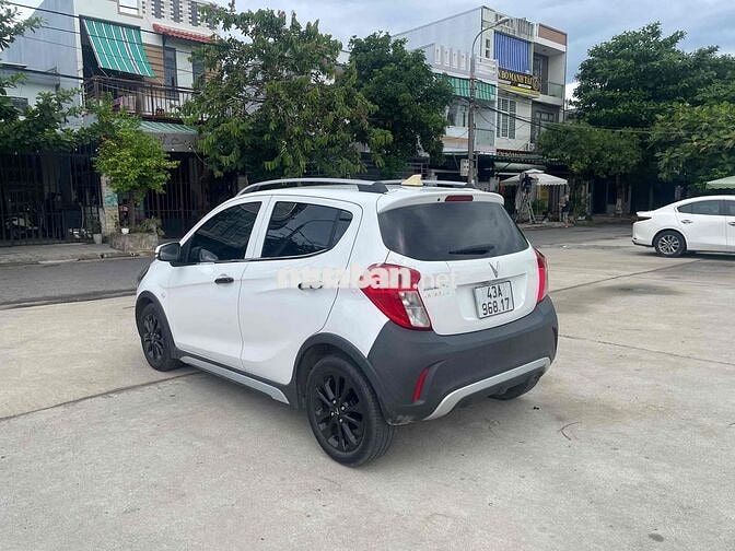 VinFast Fadil Base 2021 Trắng 40.000 KM