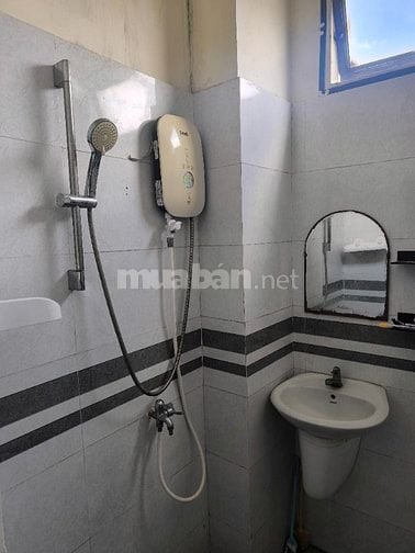 Bán nhà quận 12 4 tầng, thông thoáng 